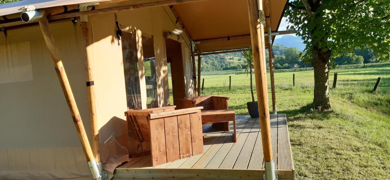 Tardets-Sorholus Tente Safari Lodge Ferme Carrique מראה חיצוני תמונה