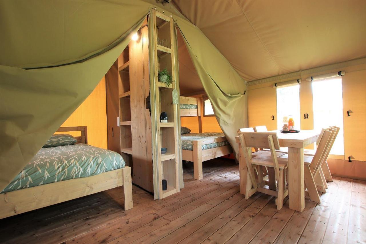 Tardets-Sorholus Tente Safari Lodge Ferme Carrique מראה חיצוני תמונה
