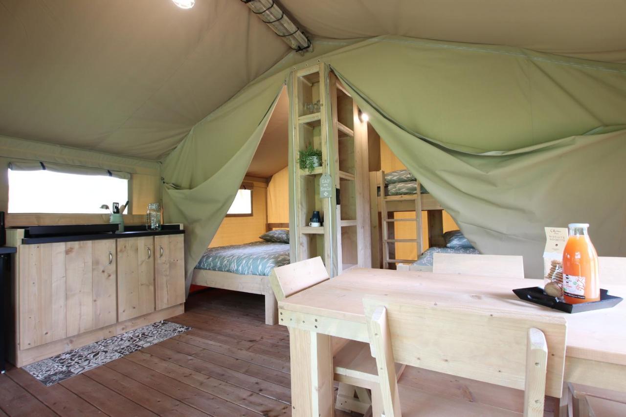 Tardets-Sorholus Tente Safari Lodge Ferme Carrique מראה חיצוני תמונה