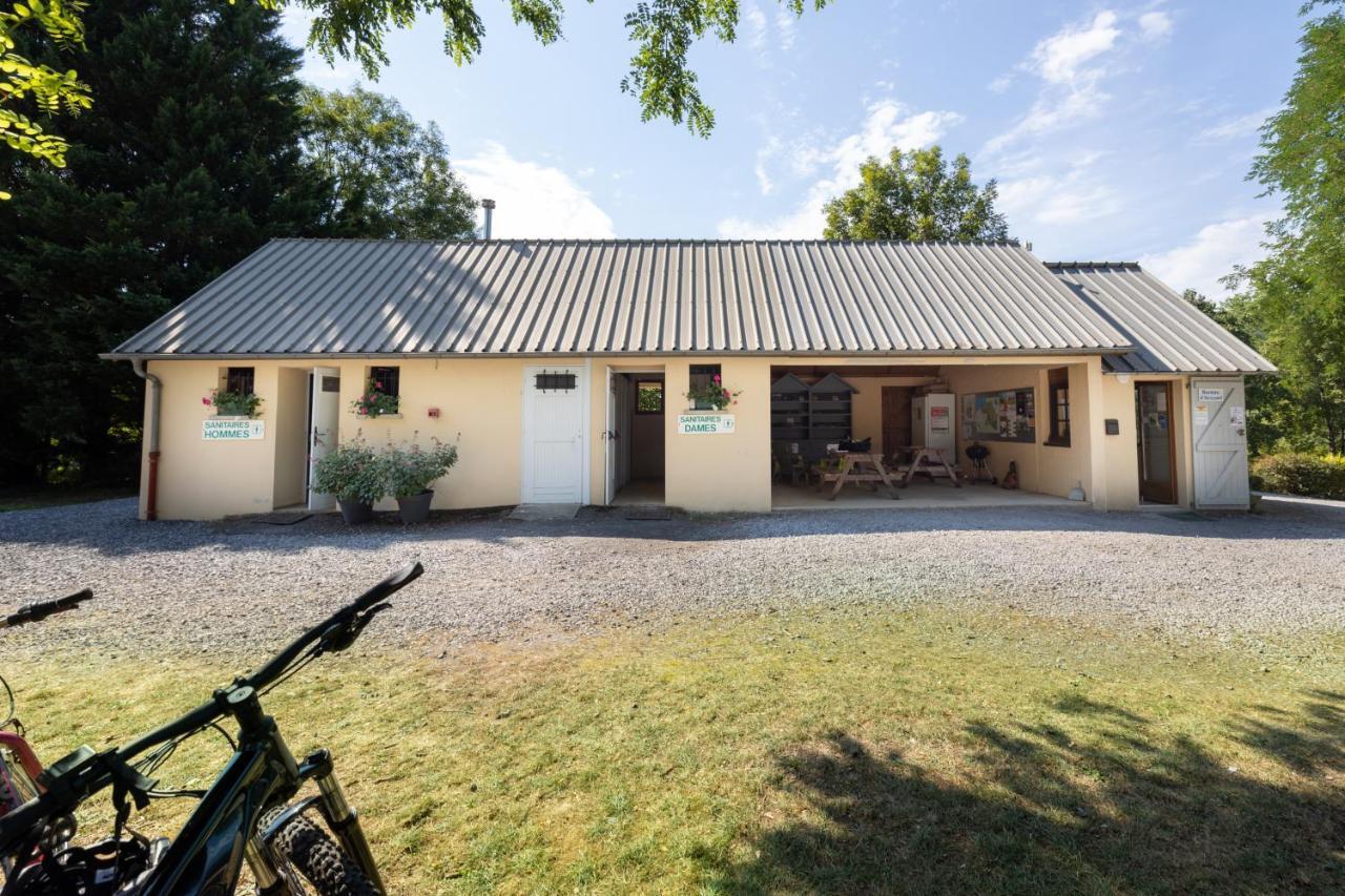 Tardets-Sorholus Tente Safari Lodge Ferme Carrique מראה חיצוני תמונה